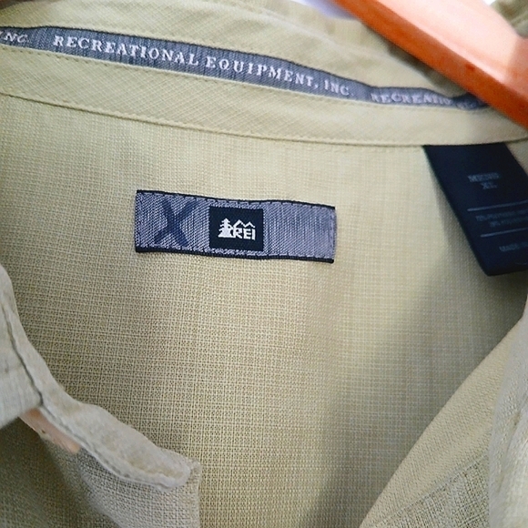 REI Shirt Camp Relaxed Fit Textured Fabric Pocket Button Down Casual Oversized - Picture 11 of 11